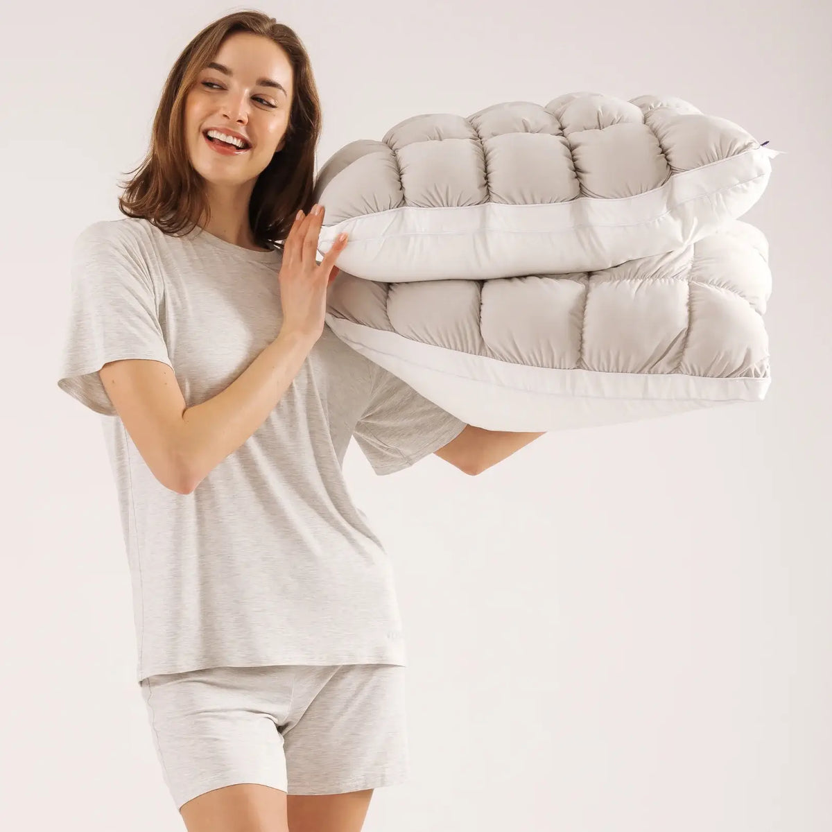 Puff Pillow | Cooling Bedding Pillow | Puff Grid Design: Gray / King