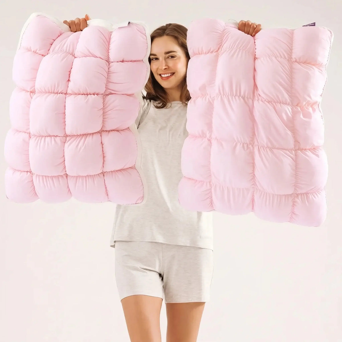 Puff Pillow | Cooling Bedding Pillow | Puff Grid Design: Gray / King